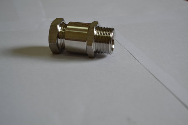 �����ܷ��ͷ�����¶�