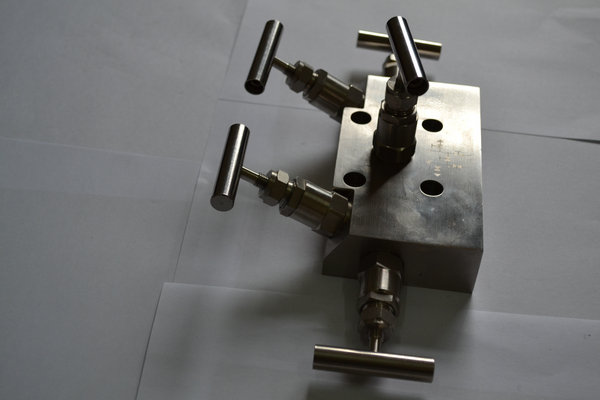 �巧�����