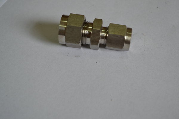 ˫�����쾶��ͷ�ܷ���